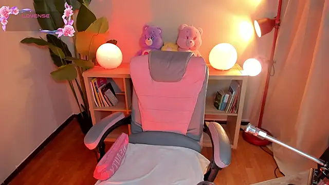 kehlannis  online show from February 2026 08:39:01 PM