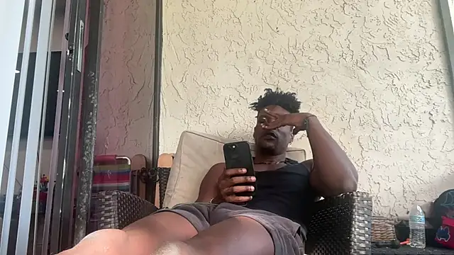 Snapshot of MrDaddyBlackNi9e chatting on October 2025 08:12:01 PM MrDaddyBlackNi9e online show from October 2025 08:12:01 PM
