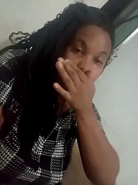 PrettahSantos online show from January 2026 11:42:01 PM