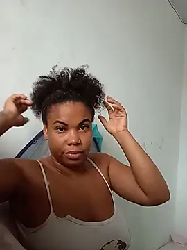 PrettahSantos online show from May 2026 11:07:01 AM