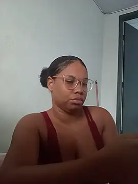 Snapshot of PrettahSantos chatting on July 2026 09:30:02 AM PrettahSantos online show from July 2026 09:30:02 AM