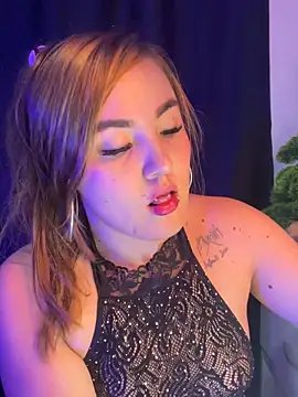 Snapshot of Dakota_Greys chatting on October 2025 11:14:02 PM Dakota Greys online show from October 2025 11:14:02 PM