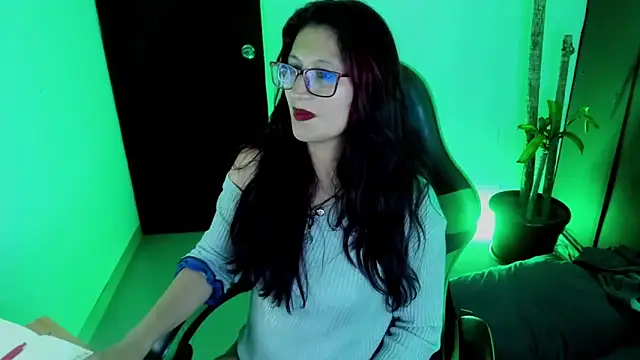 VictoriaSpenser online show from November 2025 03:16:01 AM