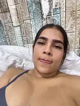 Valery lux16 online show from October 2025 01:13:02 PM