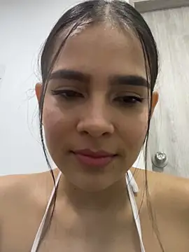 Valery lux16 online show from October 2025 02:39:02 PM