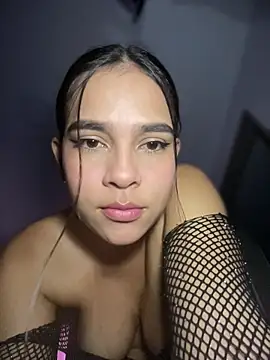 Valery lux16 online show from May 2026 03:25:01 AM