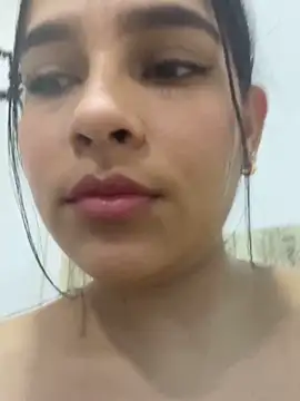 Valery lux16 online show from November 2025 09:51:02 PM