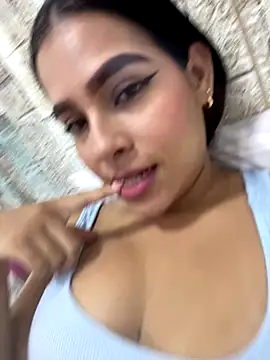 Valery lux16 online show from November 2025 04:07:02 PM