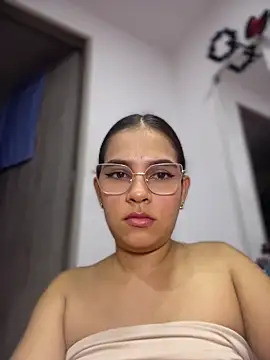 Valery lux16 online show from March 2026 03:05:01 PM