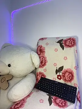 Linda rouse online show from November 2025 08:13:02 PM