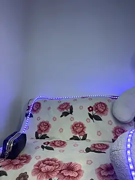 Linda rouse online show from November 2025 08:02:01 PM