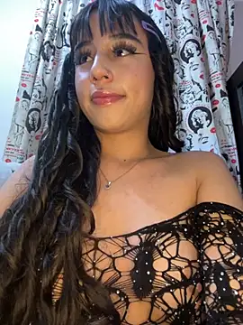 Snapshot of Linda_rouse chatting on October 2025 11:17:01 PM Linda rouse online show from October 2025 11:17:01 PM