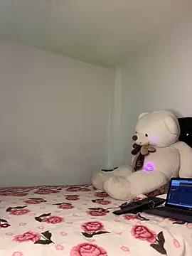 Linda rouse online show from November 2025 12:42:02 AM