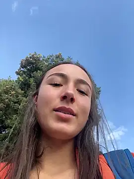 Snapshot of Innerpeace_ chatting on November 2025 08:23:01 PM Innerpeace online show from November 2025 08:23:01 PM