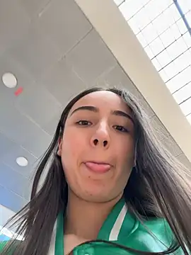 Snapshot of Innerpeace_ chatting on October 2025 06:49:01 PM Innerpeace online show from October 2025 06:49:01 PM