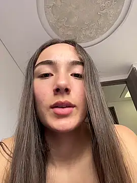 Snapshot of Innerpeace_ chatting on October 2025 08:08:02 PM Innerpeace online show from October 2025 08:08:02 PM