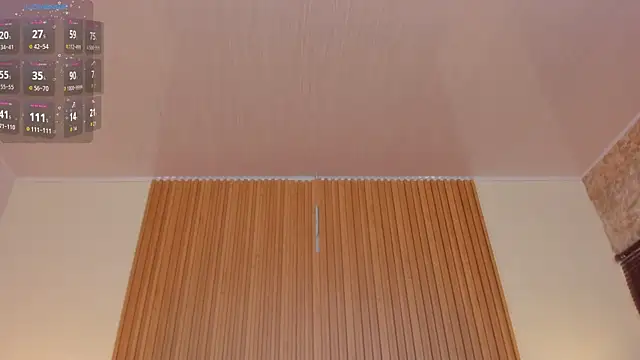 Amber kiss  online show from April 2026 08:09:02 PM