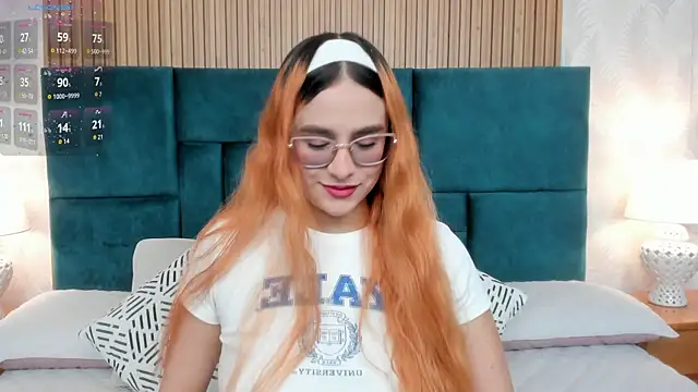Snapshot of Amber_kiss_ chatting on October 2025 06:42:01 PM Amber kiss online show from October 2025 06:42:01 PM