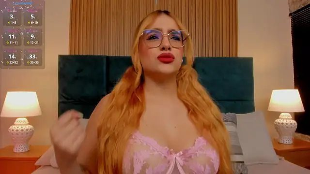 Amber kiss  online show from April 2026 06:42:01 PM