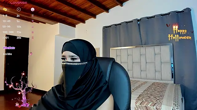 kalila latif online show from November 2025 02:26:02 AM