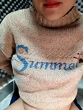 Snapshot of Pipi23_ chatting on November 2025 01:42:02 AM Pipi23 online show from November 2025 01:42:02 AM