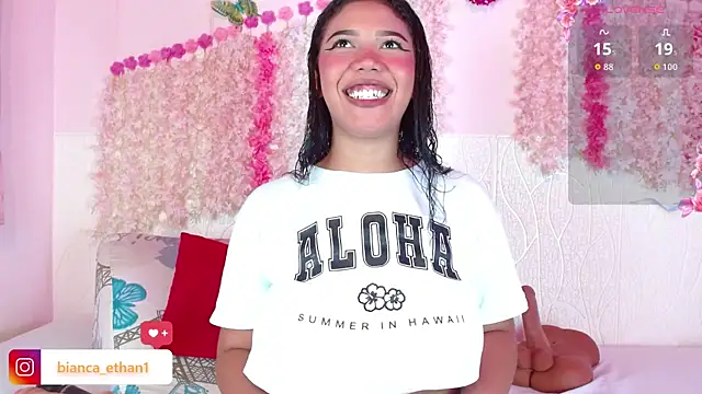 Snapshot of Bianca_Ethan chatting on December 2025 05:36:01 PM Bianca Ethan online show from December 2025 05:36:01 PM