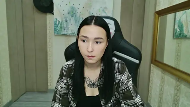Amanda Choi online show from October 2025 05:51:02 AM