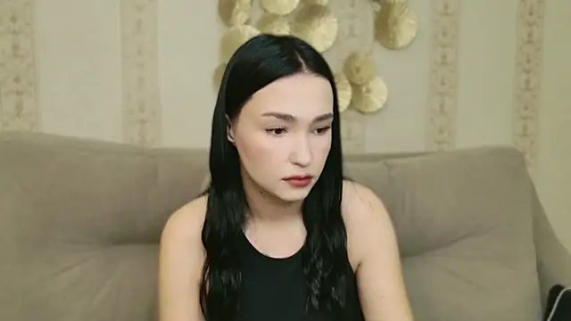 Amanda Choi online show from October 2025 05:41:01 AM