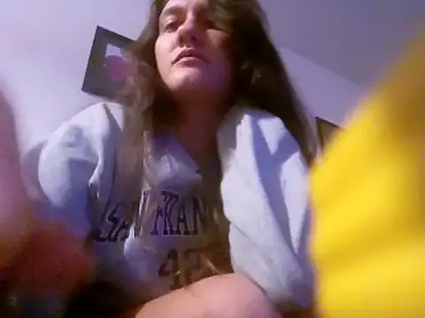 Snapshot of nutmegan chatting on September 2025 12:38:02 AM nutmegan online show from September 2025 12:38:02 AM