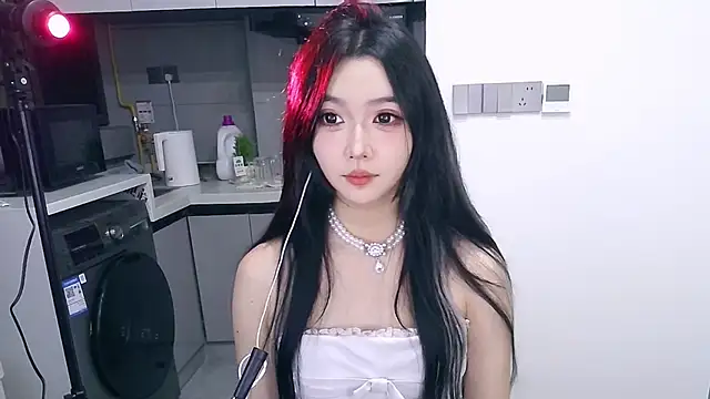 Miao-Maimiao online show from October 2025 02:40:01 PM