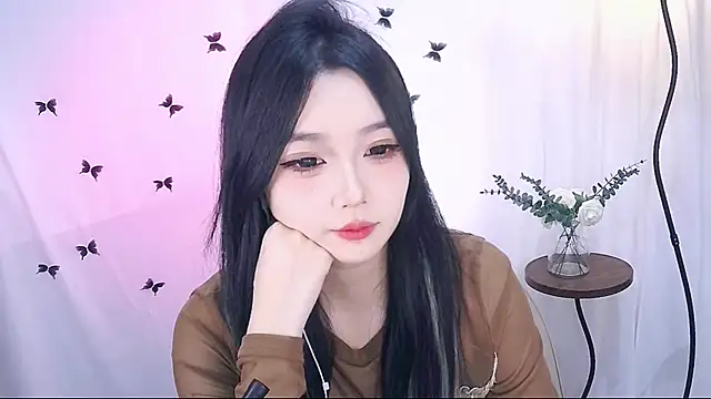 Miao-Maimiao online show from November 2025 12:05:01 PM