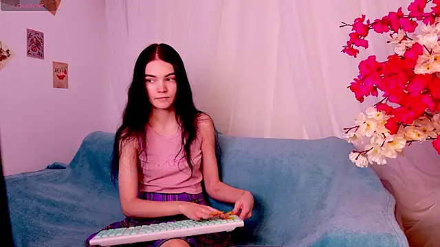  online show from October 2025 06:14:01 AM