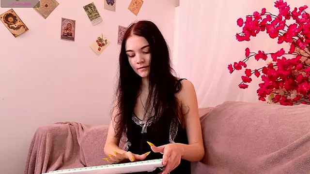  online show from October 2025 06:12:02 AM