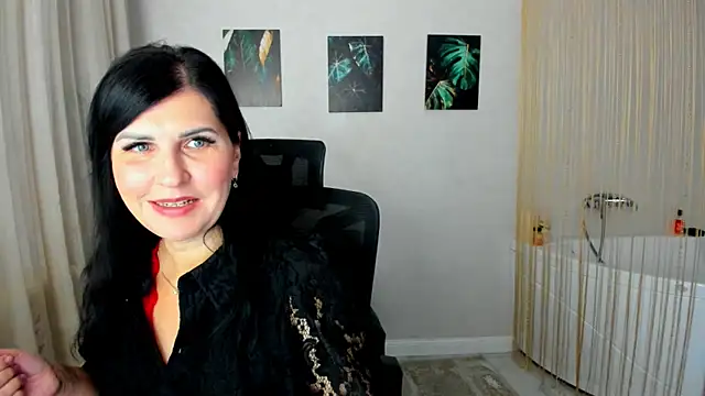 Moon Veloure1 online show from November 2025 03:50:02 AM