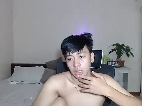 Snapshot of niel_cumshow chatting on October 2025 05:50:01 AM niel cumshow online show from October 2025 05:50:01 AM