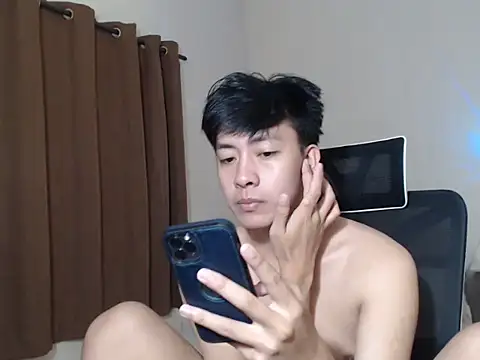 Snapshot of niel_cumshow chatting on November 2025 01:12:01 AM niel cumshow online show from November 2025 01:12:01 AM