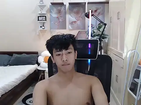 Snapshot of niel_cumshow chatting on November 2025 05:02:01 PM niel cumshow online show from November 2025 05:02:01 PM