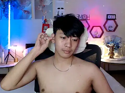 niel cumshow online show from February 2026 04:41:01 PM