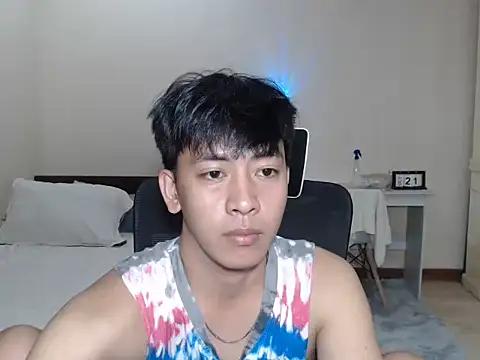 Snapshot of niel_cumshow chatting on October 2025 12:04:02 PM niel cumshow online show from October 2025 12:04:02 PM