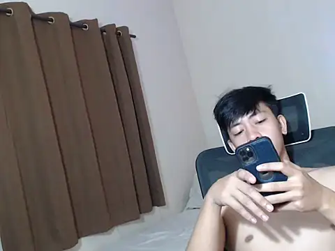 Snapshot of niel_cumshow chatting on October 2025 08:17:02 PM niel cumshow online show from October 2025 08:17:02 PM