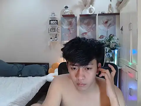 Snapshot of niel_cumshow chatting on November 2025 06:14:02 AM niel cumshow online show from November 2025 06:14:02 AM