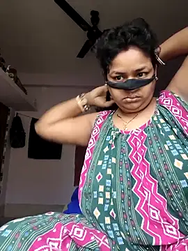 Deborbhavi222 online show from February 2026 02:11:01 AM