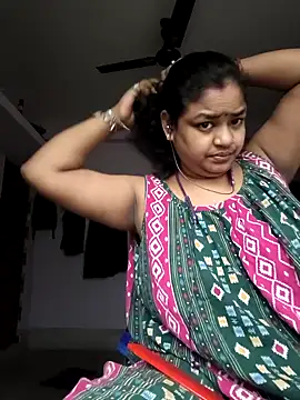 Deborbhavi222 online show from December 2025 01:41:02 AM