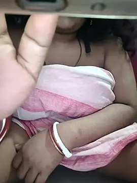 Deborbhavi222 online show from May 2026 05:42:01 PM