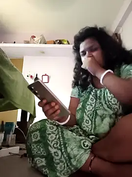 Deborbhavi222 online show from May 2026 10:58:01 AM