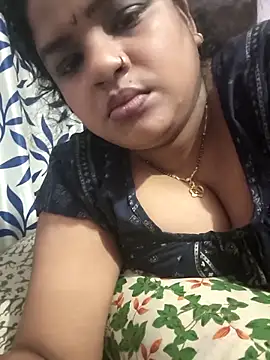 Deborbhavi222 online show from February 2026 09:15:01 PM