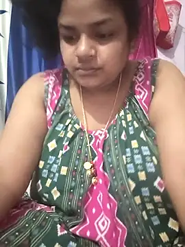 Deborbhavi222 online show from April 2026 10:22:01 PM