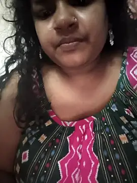 Deborbhavi222 online show from May 2026 10:13:01 AM