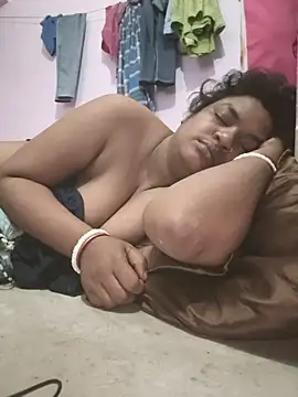 Deborbhavi222 online show from May 2026 08:22:02 AM