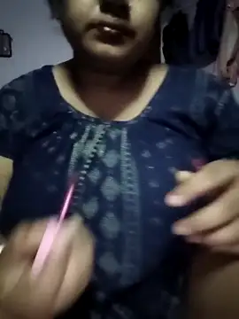 Deborbhavi222 online show from May 2026 04:37:01 PM